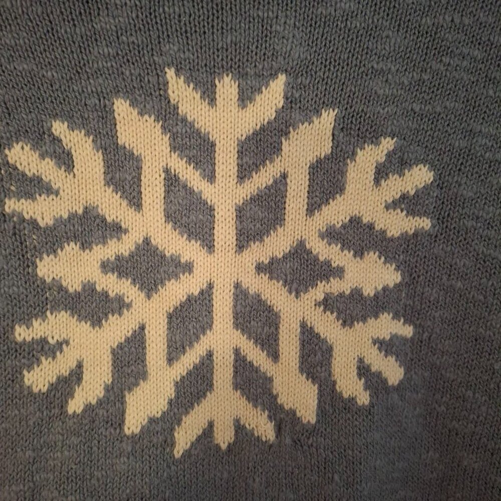 Cotton Country by Parkhurst Snow Day Turtle Neck Sweater in Grey Blue - Picture 10 of 10